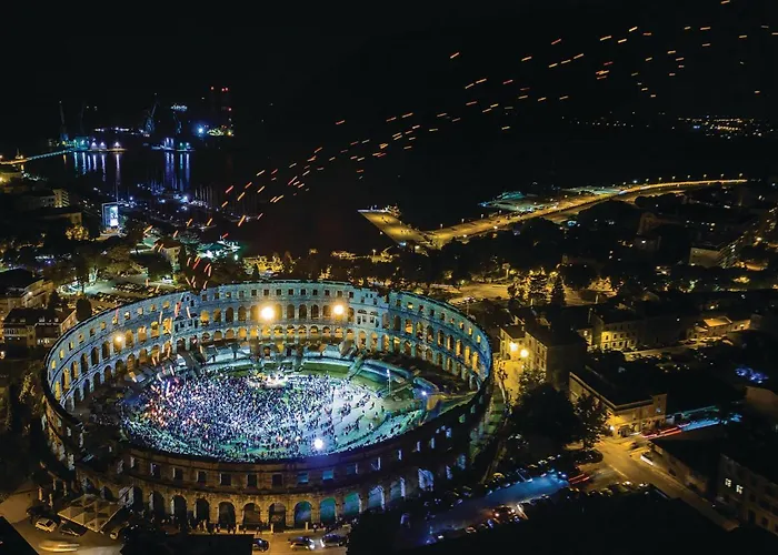 2 Bedroom Gorgeous In