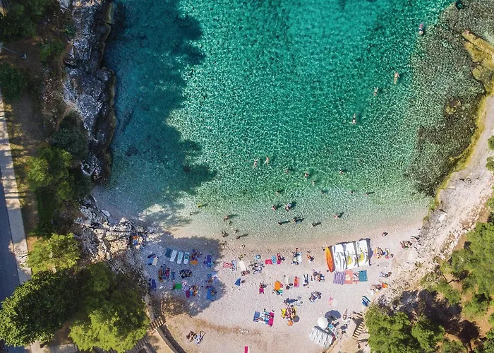 2 Bedroom Gorgeous In Апартаменты