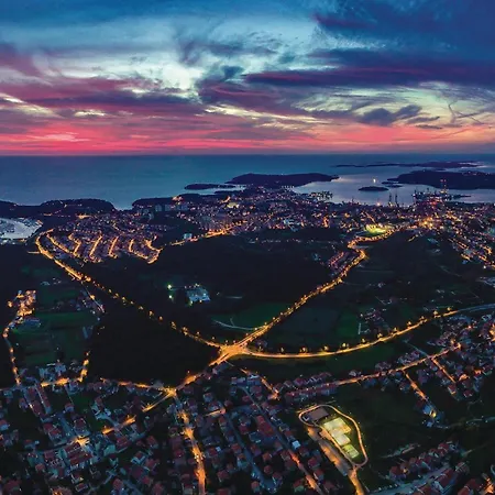 Apartmán 2 Bedroom Gorgeous In